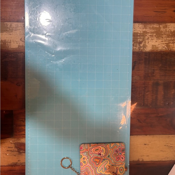 Vtg Dooney & Bourke Graffiti Clutch - Picture 5 of 5